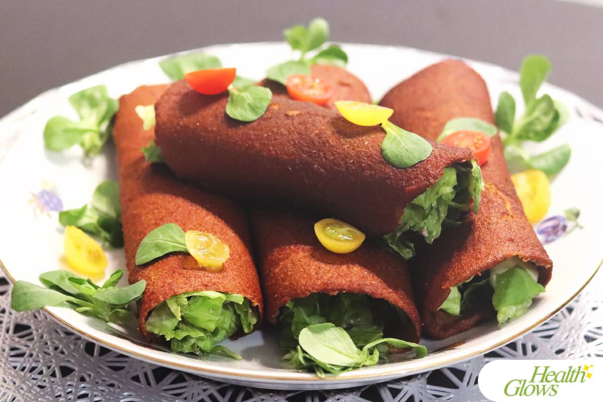 The recipe 'Apple Tortillas' from the dehydrator recipe e-book 'Raw yet Warm'.