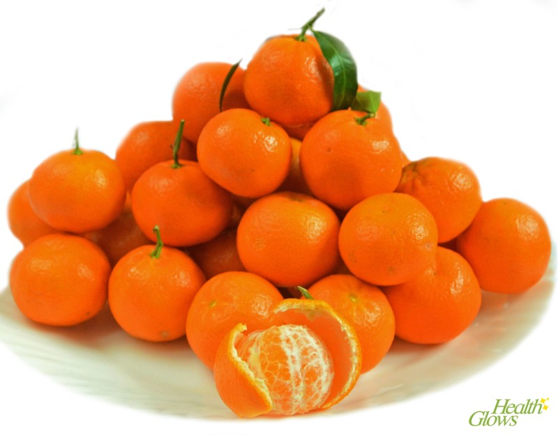 Mono meal of clementines or tangerines - a tasty and healthy meal that provides the body with hydration and nutrients such as vitamin C, antioxidants and fibre.