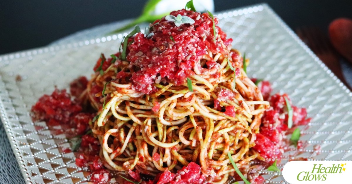 Read more about the article Spaghetti Marinara – Raw Vegan Pasta