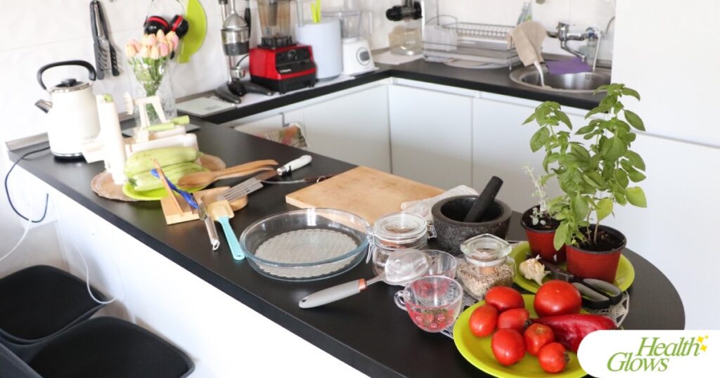 Ingredients for raw vegan spaghetti marinara pasta.