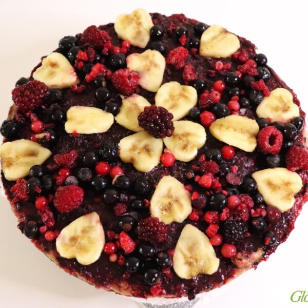 Raw vegan banana-berry cake.